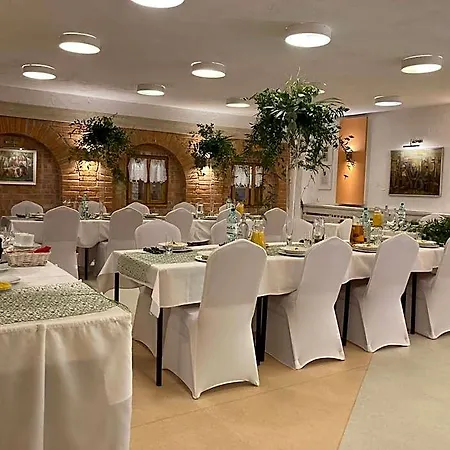 Üdülőközpont Centrum Wypoczynku Odys Tresna